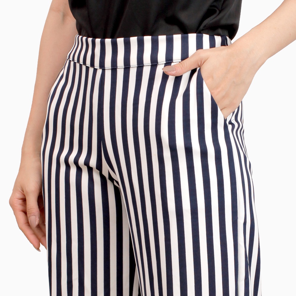 Celana Kulot Cropped Selutut Corak Salur - XSHOP Rini