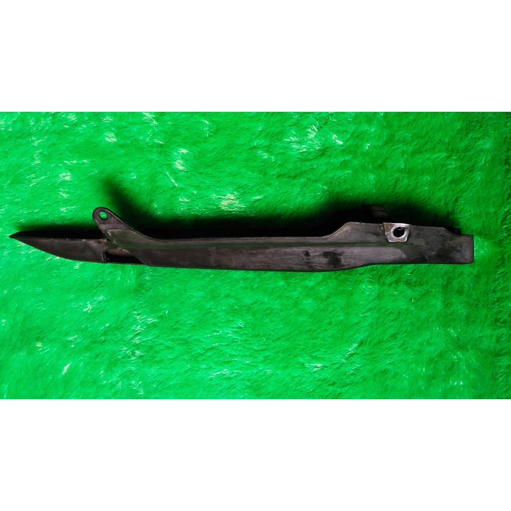 ketengkas tutup rantai honda megapro original