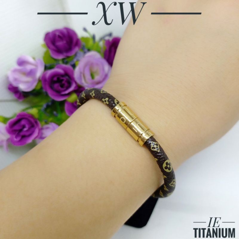 Gelang Titanium Kulit G01070