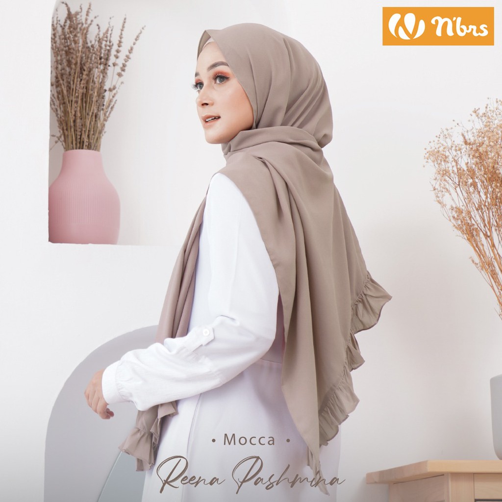 Nibras Hijab Reena Pashmina Bahan Sanna Jilbab Pashmina Rample Polos Syari