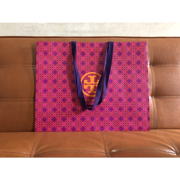 

BAYAR DITEMPAT paperbag tory burch large