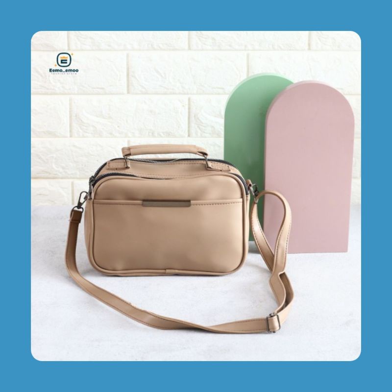 EMOEMO-SlingBag Plat BN Tas Selempang Wanita tali panjang korean style