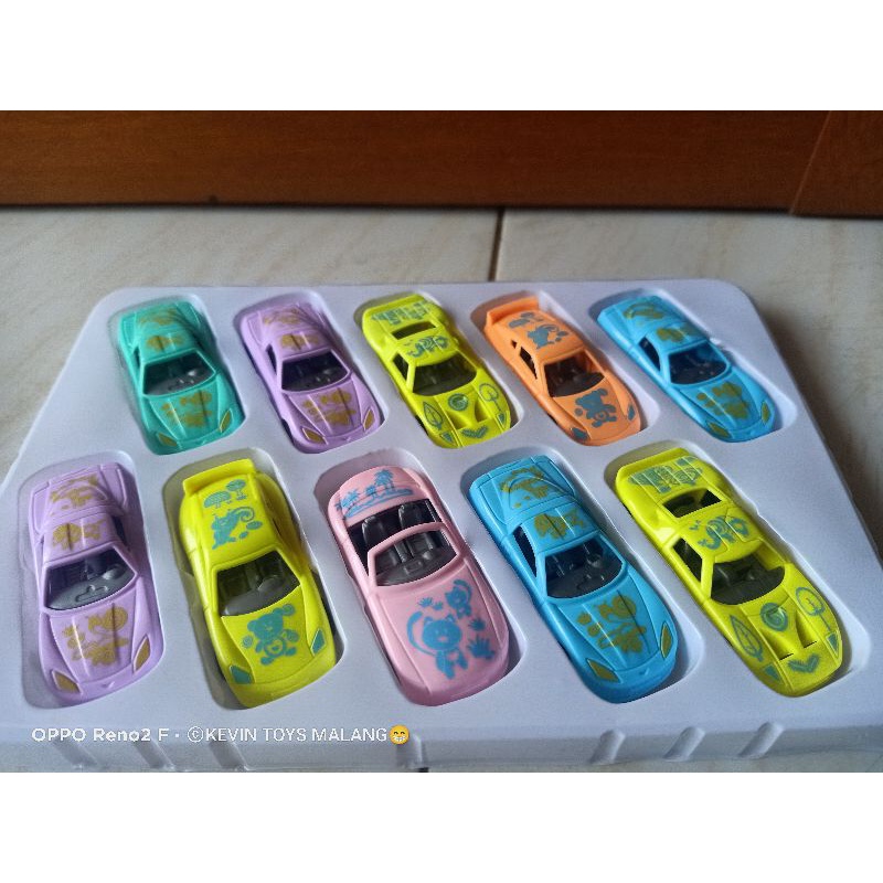 QQ1510Q MAINAN MOBIL SEDAN ISI 10PCS PLASTIK SUPER LUCU / LION DREAM CARS COCOK BUAT HIASAN KUE