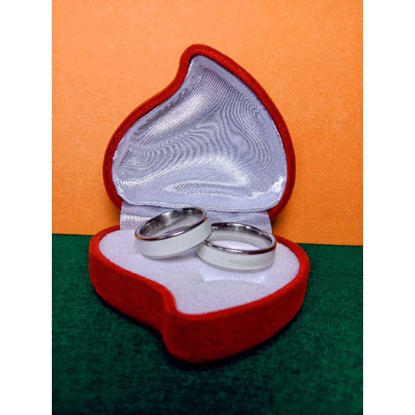 CincinCoupleTitaniumPutih