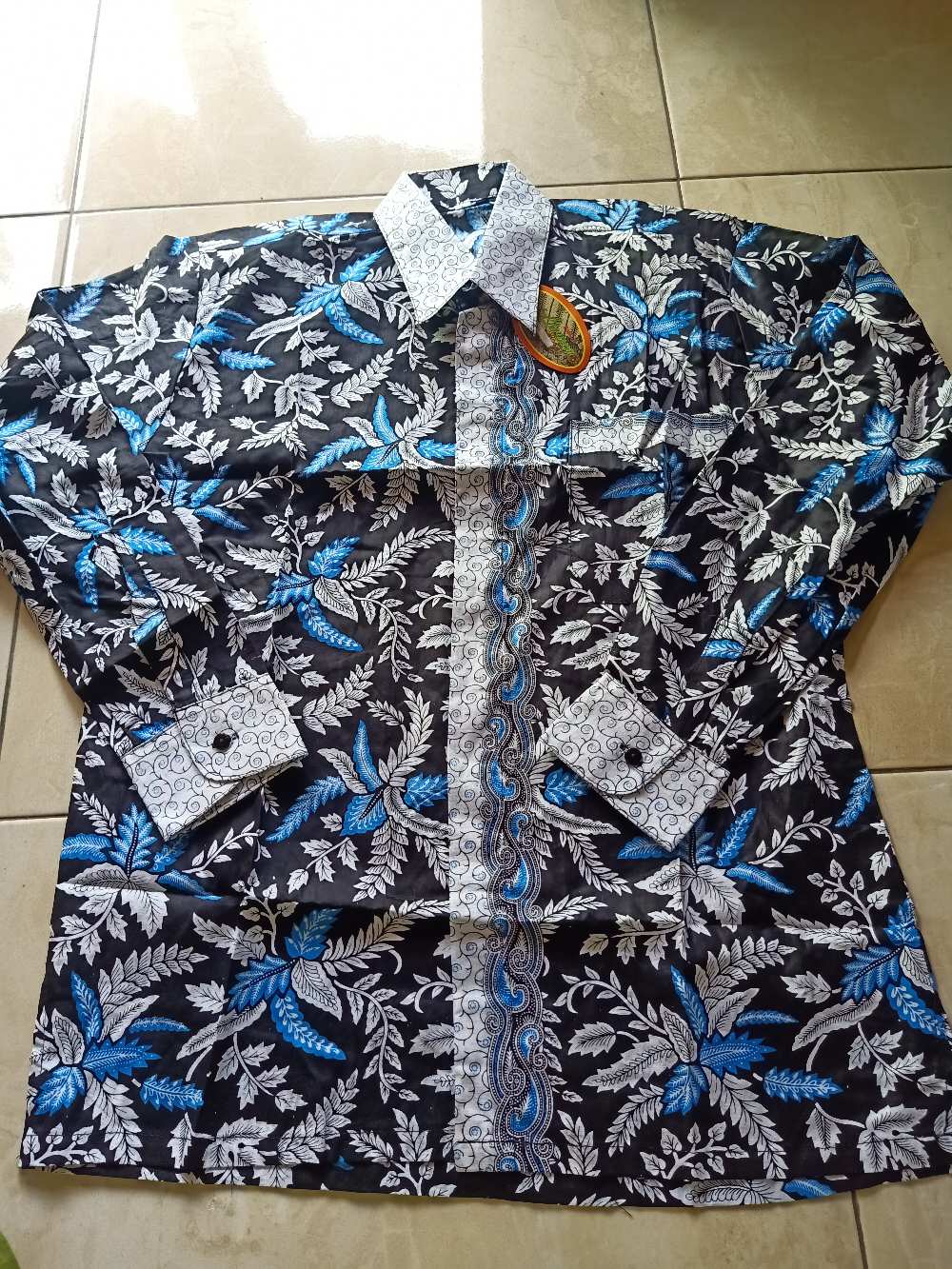 Kemeja Batik Pria Motif Seno Biru