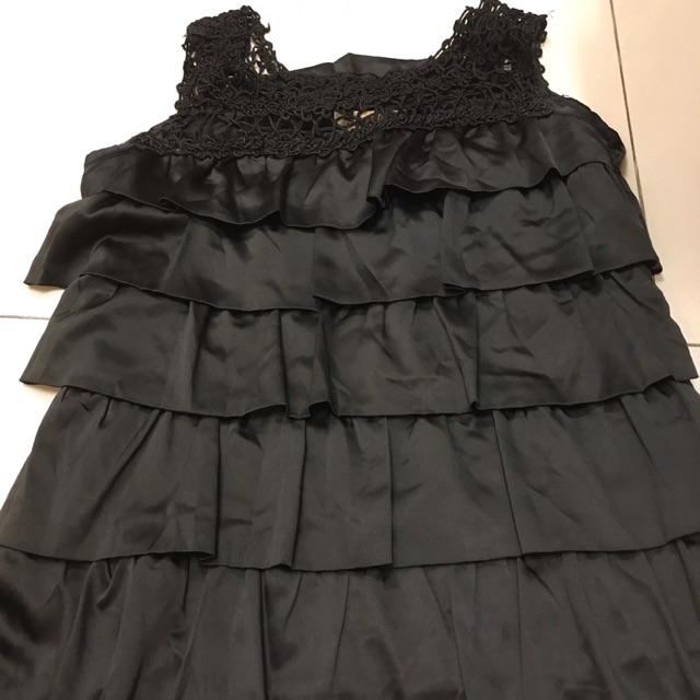 Preloved baju hitam sodaice black top