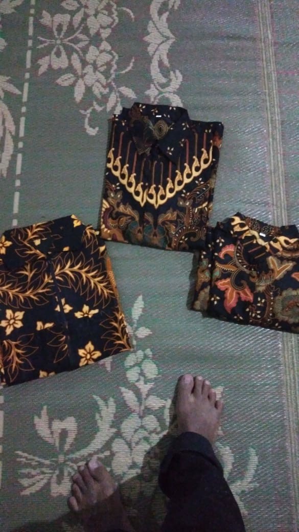 Couple Batik Kemeja Dan Gamis Motif Terkini