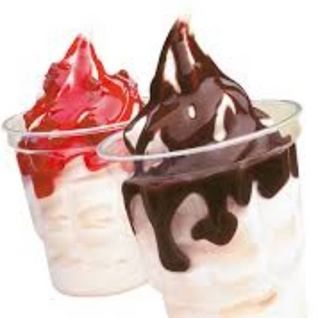 

Es sundae strawberry udah di pesen