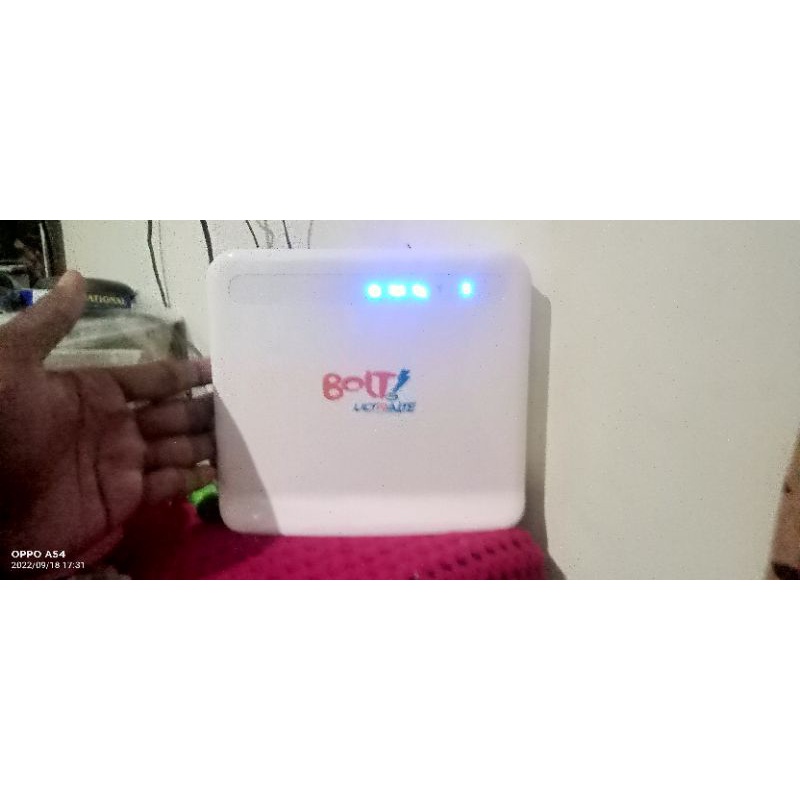 Bolt arion pl100 openwrt Lte on