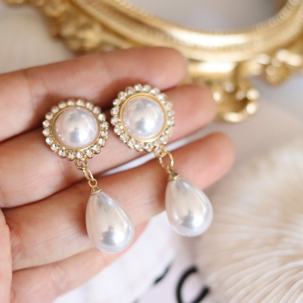 Anting Mutiara Gaya Retro Kerajaan