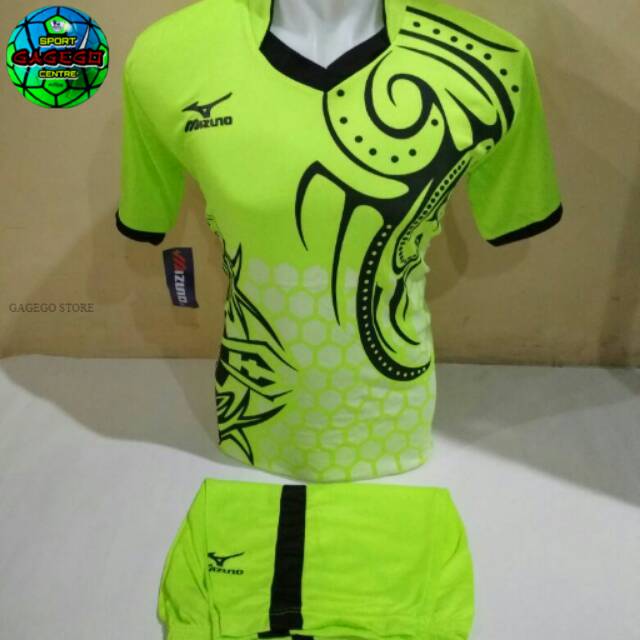 setelan olahraga kaos bola jersey futsal baju volly mizuno batik hijau stabilo