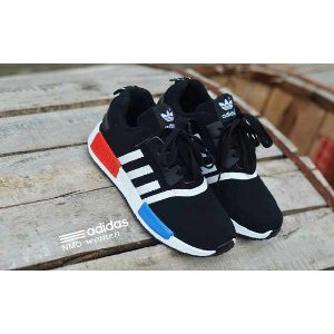 sepatu wanita adidas nmd Trandy Fashion Modis Entertainment Senam Lari Joging Hangout Jalan Santai