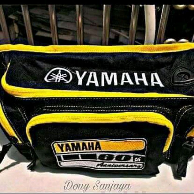 promo jaket dan tas Yamaha paketan