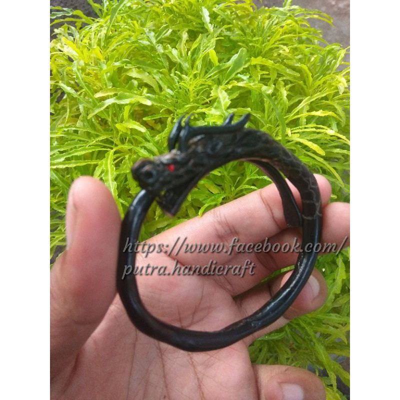 GELANG AKAR BAHAR HITAM ASLI UKIR NAGA/GELANG AKAR BAHAR