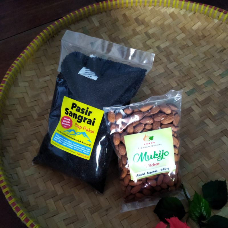(Paket Kacang Almond + Pasir Sangrai®) Paket Hemat Kacang Almond Mentah Premium 250g + Pasir Sangrai® Siap Pakai varian Super Halus Kemasan Plastik 1kg