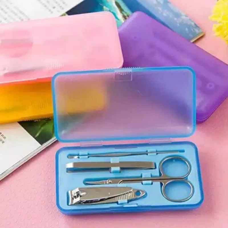 ALAT PEMBERSIH KUKU MENICURE PEDICURE PLUS DOMPET / ALAT MENIPEDI ISI 7 PCS MANICURE