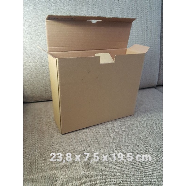 

Kardus Box uk. 23,8x7,5x19,5 cm Kotak Karton Die Cut