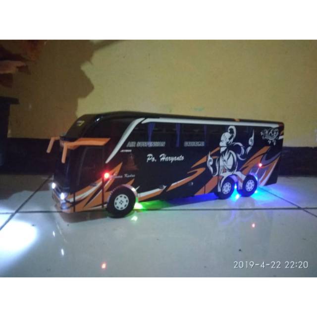 Miniatur bus haryanto jetbus3 remot