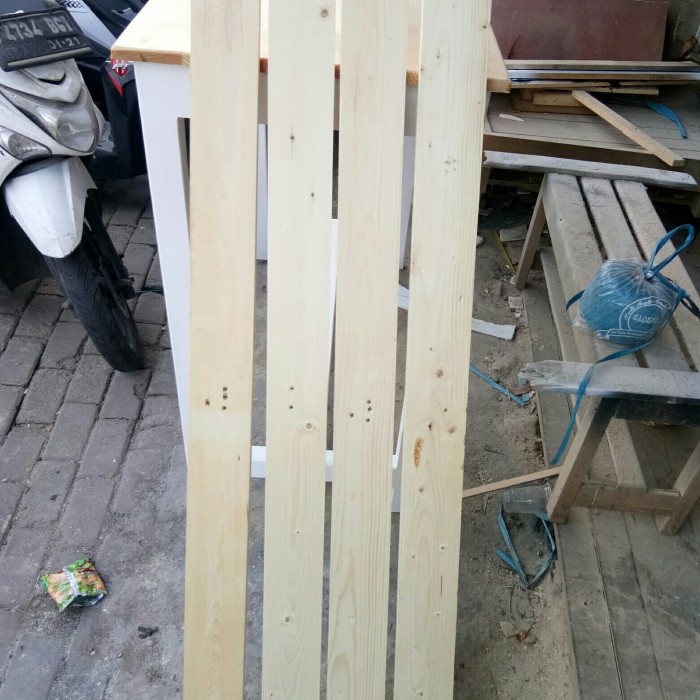 TERLARIS  PAPAN KAYU JATI BELANDA PUTIH 150X10X2