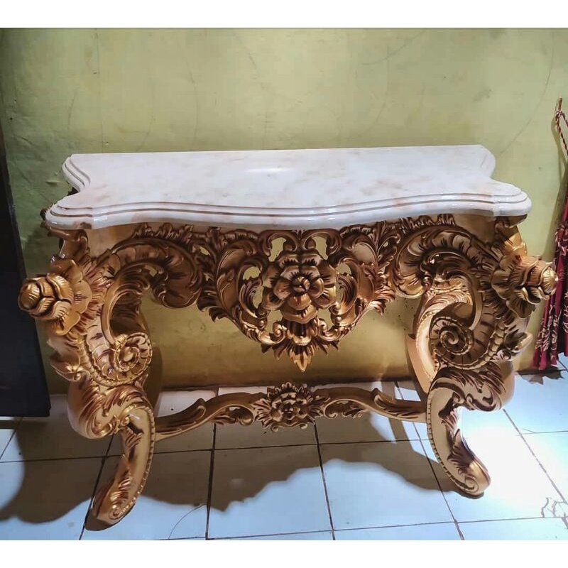 meja antik