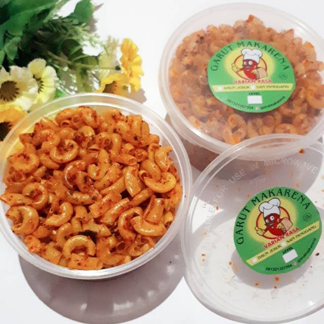 

Makroni Garut Makarena Toples Bulat (150 gram)