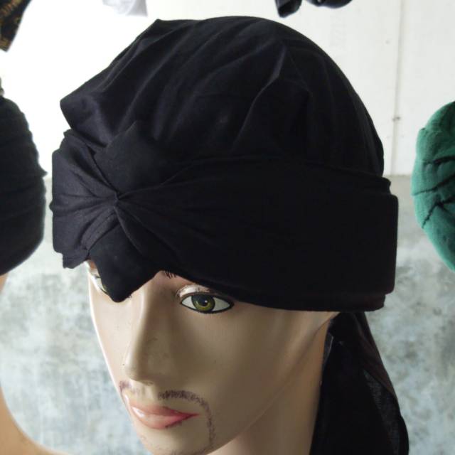 Iket sunda polos hitam