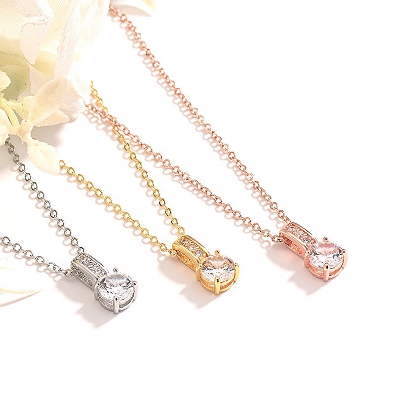 [Ready Stock]Fashion Simple Silver Plated Diamond Pendant Necklace