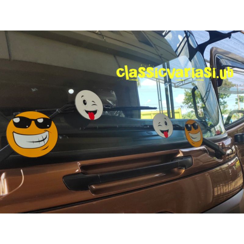 Mainan Wiper Kaca Emot Sedang Smile Emoji Emoticon