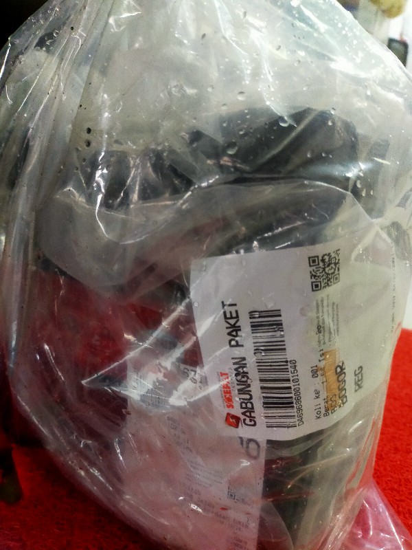 Cat Pelapis Anti Bocor Aquaproof 1 Kg