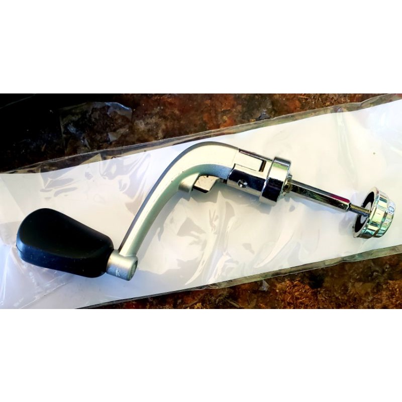 handle katrol reel pancing size 1000 2000