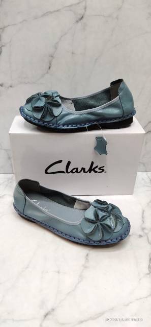 CLARKS BUNGA 5518 / SEPATU KULIT CLARKS WANITA