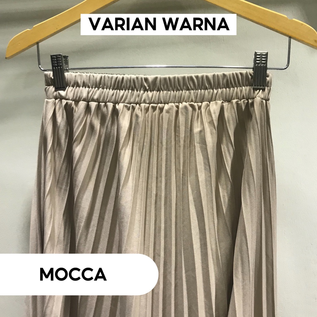 Rok termurah Jumbo Plisket Pendek Wanita 7/8 / Rok Payung Wanita-Mocca