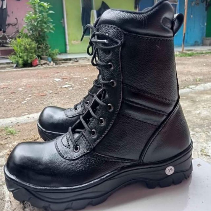 Sepatu pdl kulit full sapi asli