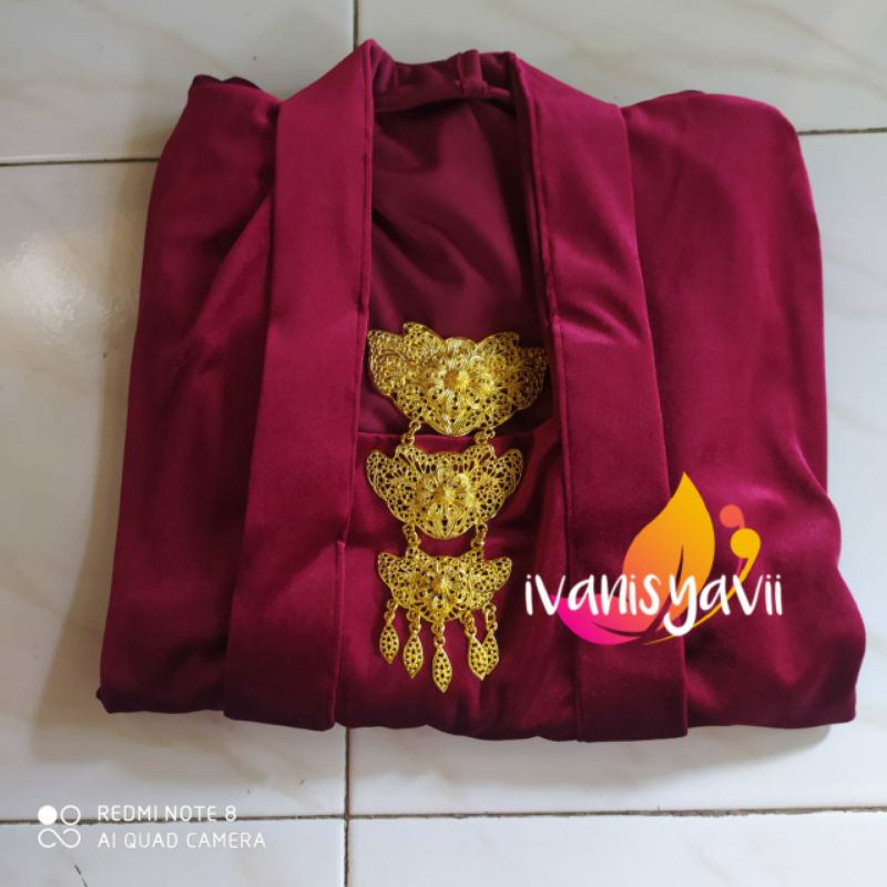 Set Kebaya &amp; Rok Pagar Ayu (Nuansa Marun - Motif Sidomukti)