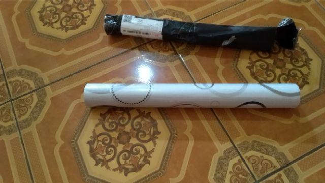 Wallpaper Dinding Ruang Tamu Rumah Kamar Tidur Murah  Polkadot Hitam Putih Terbagus Terlaris Elegan