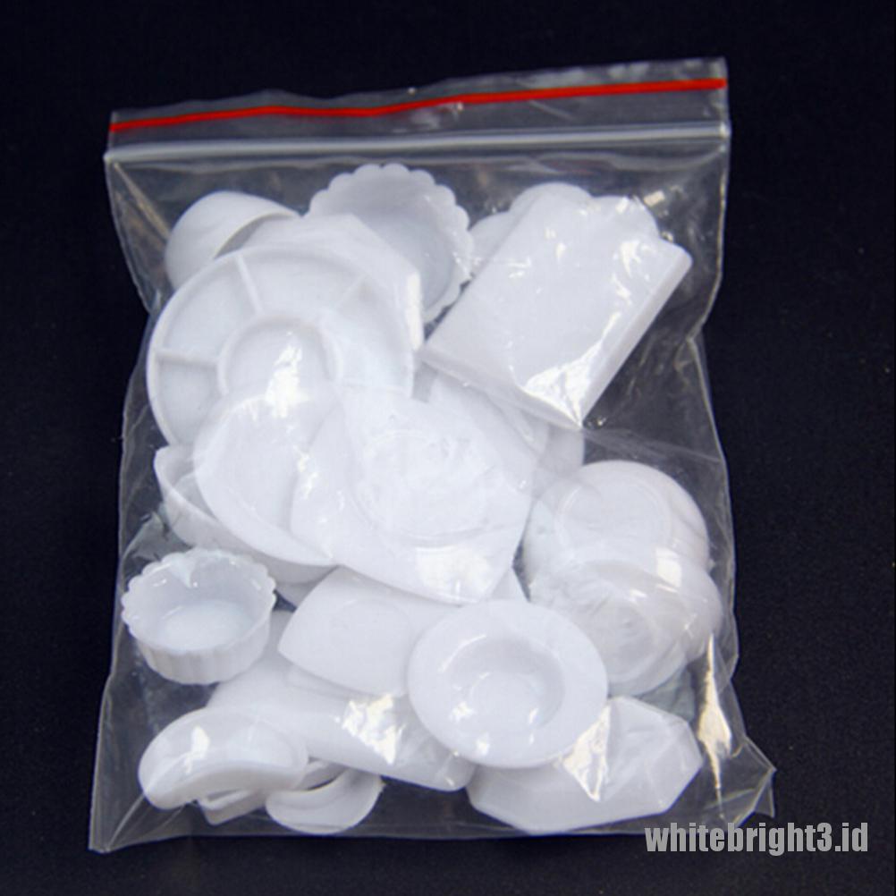 (white3) 33pcs / Set Mainan Miniatur Piring + Gelas + Sendok + Garpu + Piring Bahan Plastik Untuk Dekorasi Rumah Boneka