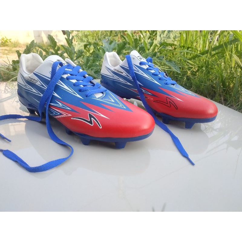 sepatu bola SPECS accelerator lightspeed putih merah putih biru muda toska white full black putih po