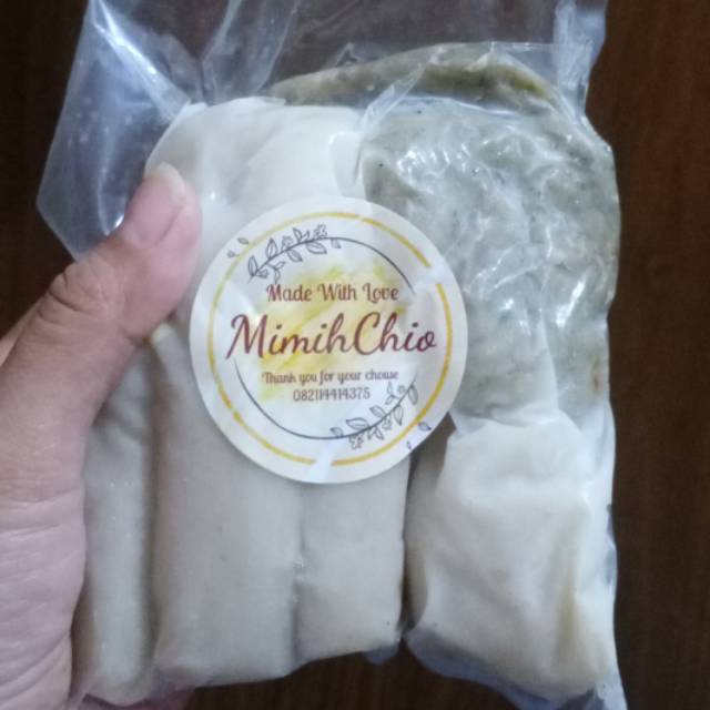 

Pempek ikan campur kecil isi 10pcs