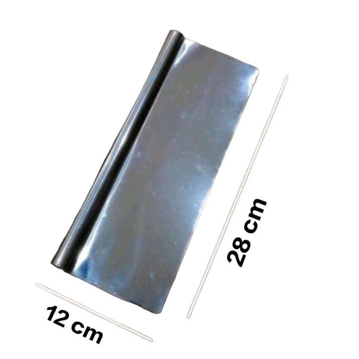 Pemotong Adonan Kue /Scraper Kue Stainless /Alat Adonan Roti. Panjang 28 cm