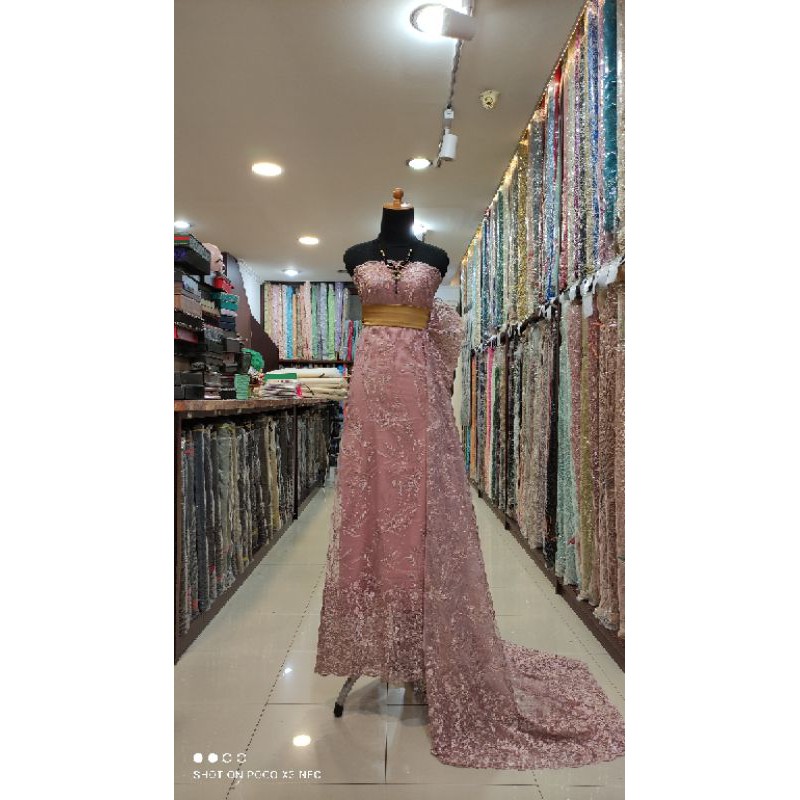 Kain Tile Brokat Kebaya Dress Pink Dusty