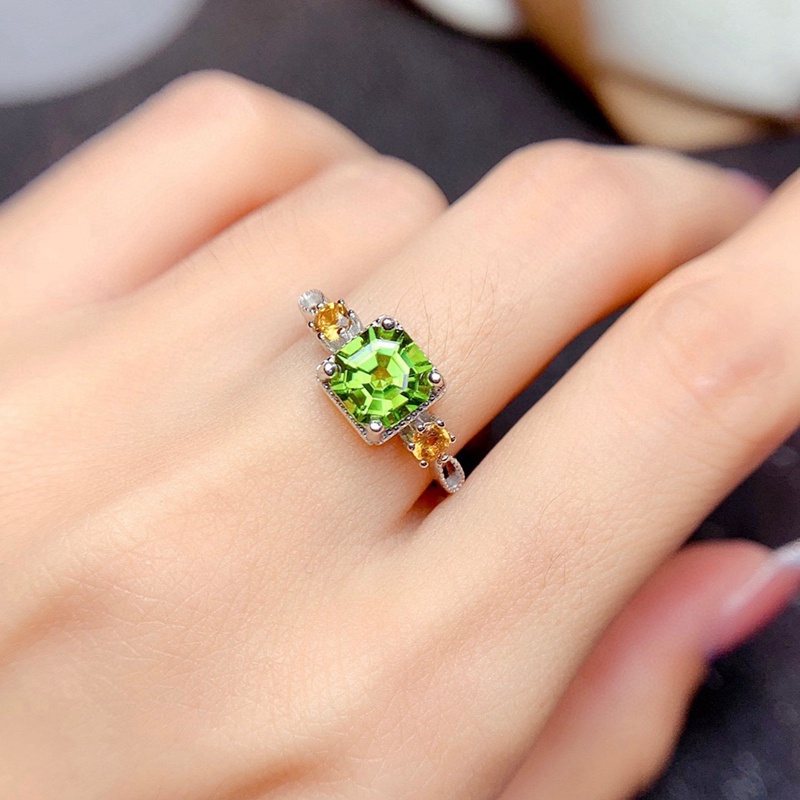 Cincin Klasik Minimalis Dengan Cubic Zirconia AAA Bentuk Kotak Warna Hijau Untuk Wanita