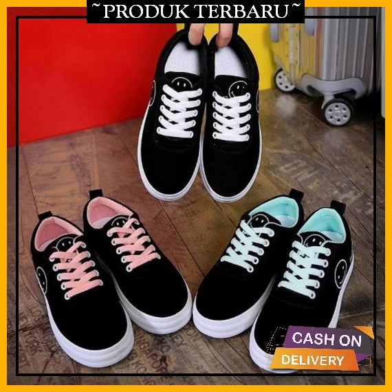 Sepatu Sneakers Cewek Wanita Perempuan Dewasa Untuk Olahraga Sport Kerja Nongkrong Gaya Ootd Kasual 
