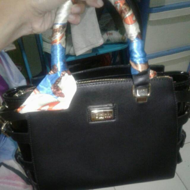 SOLD Tas Gosh Sabuk Bekas Second Preloved