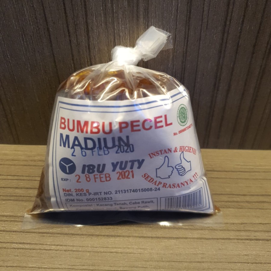 

Bumbu Pecel Madiun Ibu Yuty Sedap Mantap Rasanya Higienis HALAL 200 Gr