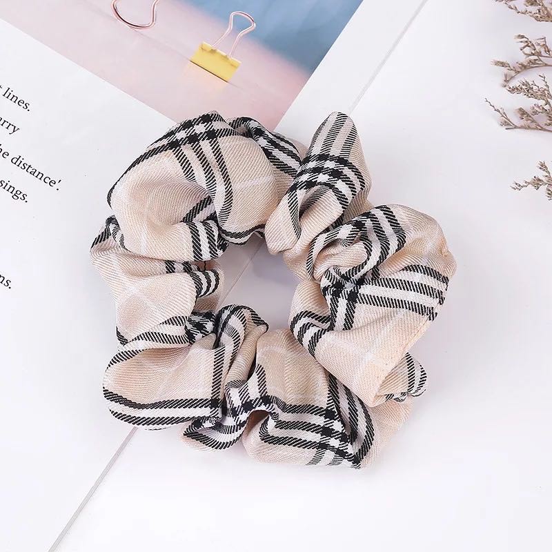 SALE!! VS - Scrunchie Rambut / Ikat Rambut Elastis Motif Kotak-Kotak Gaya Korea Untuk Wanita AR-20