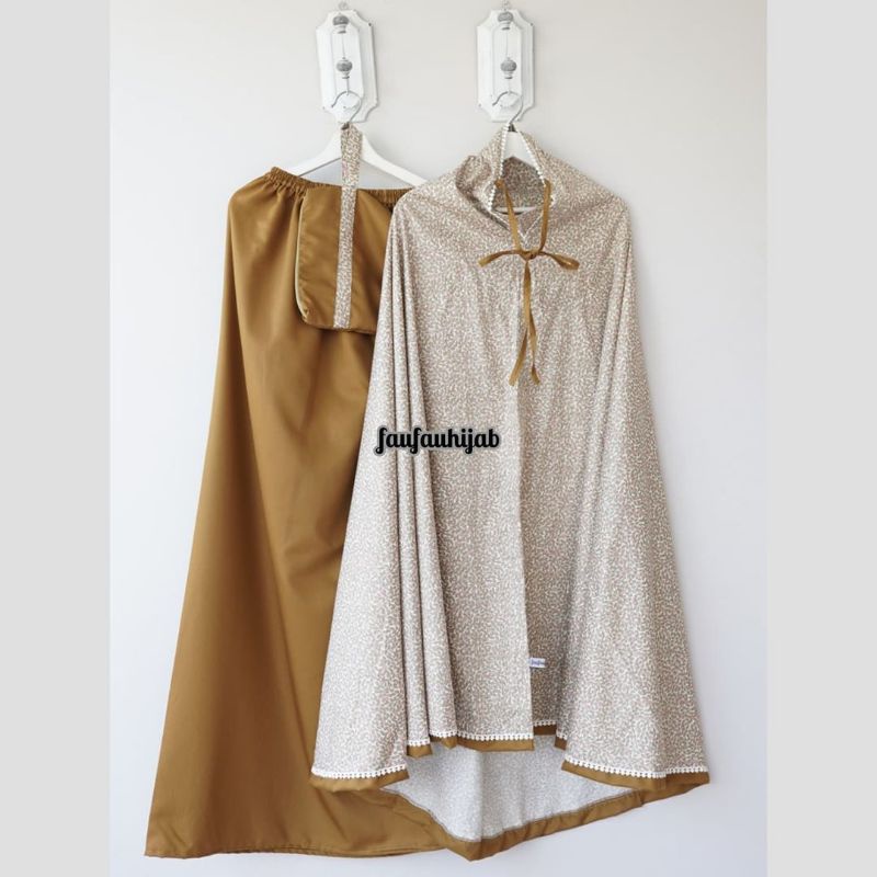 Mukena Katun Jepang Sonya daun kecil, rok wrn gold