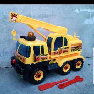 Mainan mobil truck crane besar plastik jumbo edukatif anak 