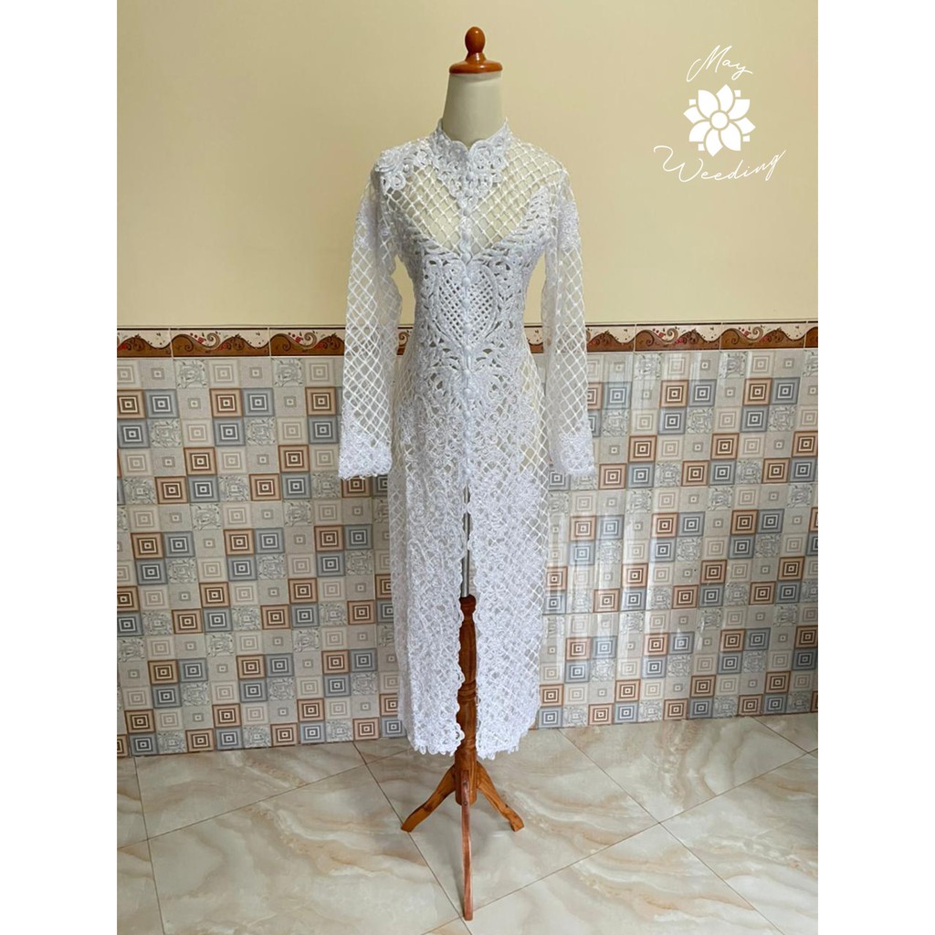 Kebaya Akad Tile Motif Bunga Kotak Pengantin Wanita