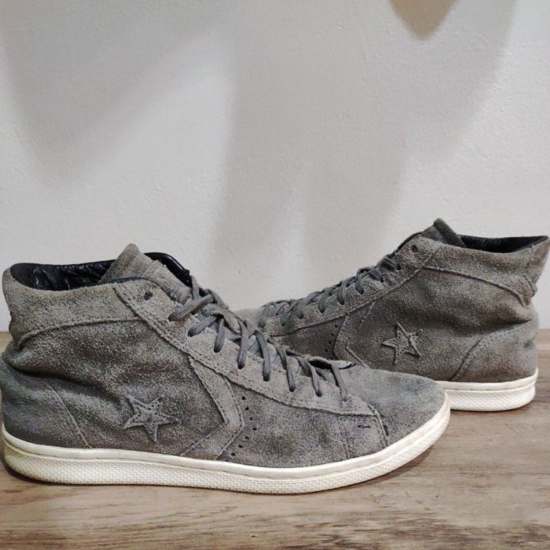 STHIRA | CONVERSE JOHN VARVATOS PRO LEATHER SUEDE