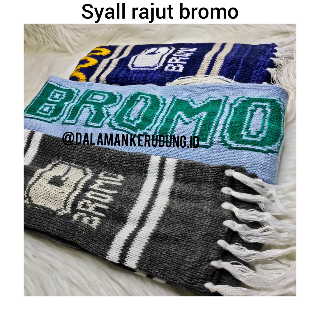 Syall rajut bromo hangat untuk bepergian di musim dingin